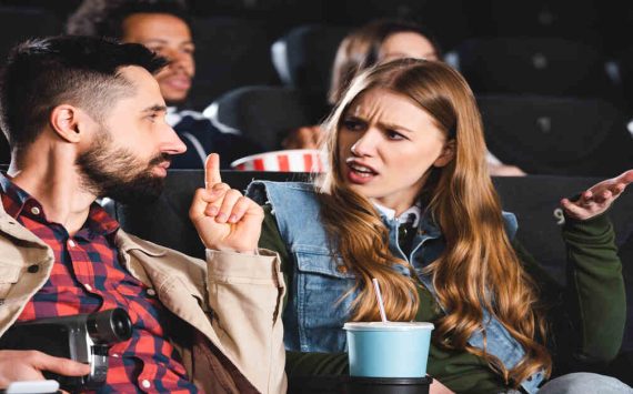 How Can You Write Engaging Movie Reviews?