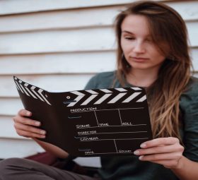 How Does Storytelling Connect Movies with Audiences?